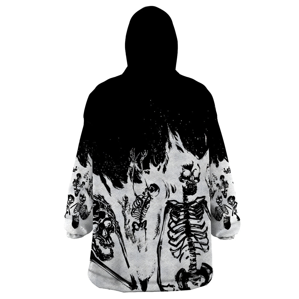 fire-skull-wearable-blanket-hoodie-scream-in-fire