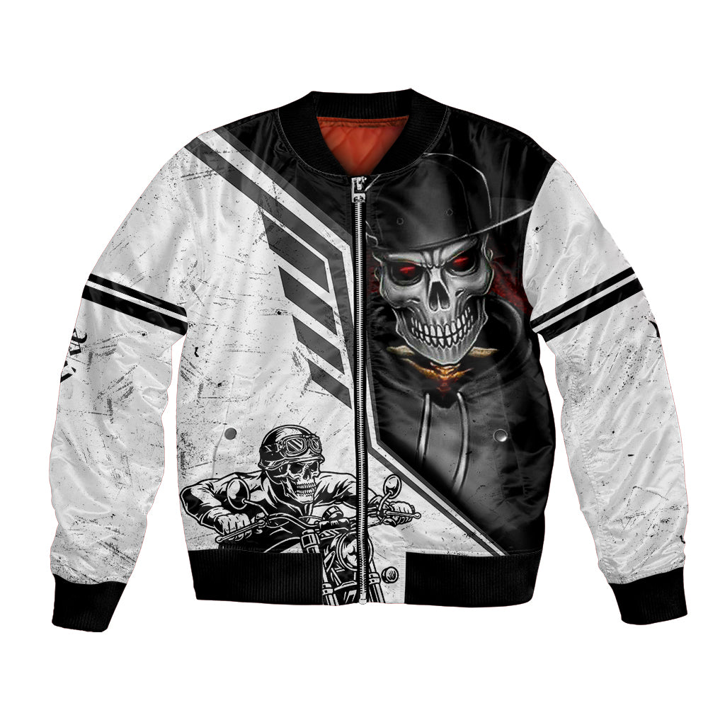 skull-bomber-jacket-riding-motocycle