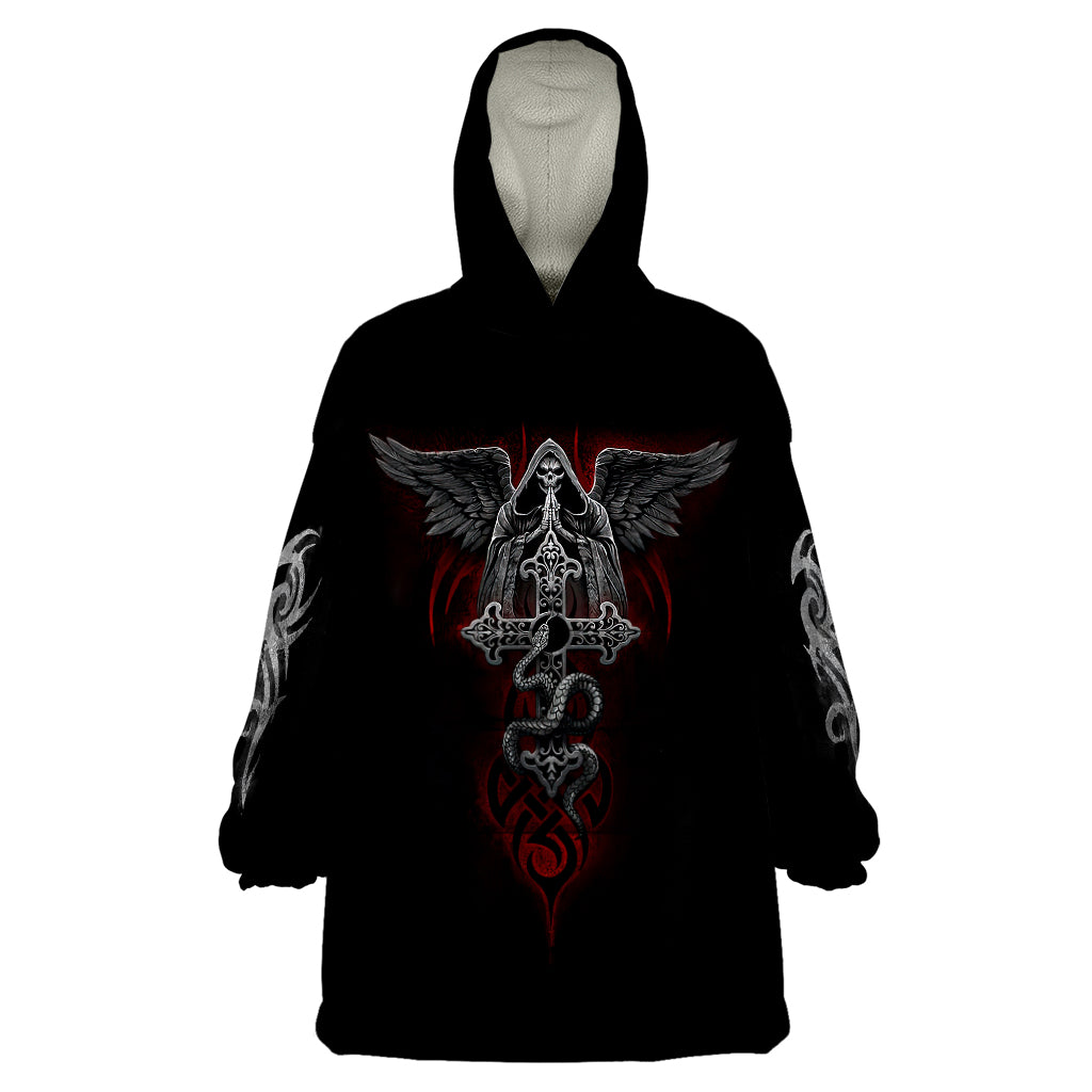 skull-wearable-blanket-hoodie-cross-snake-bloody-skull