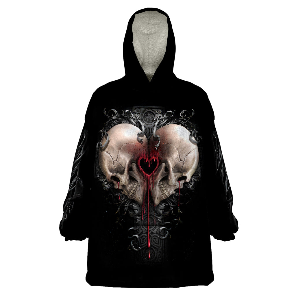 reaper-heart-wearable-blanket-hoodie-eternal-embrace-uniting-souls-in-the-realm-of-skulls