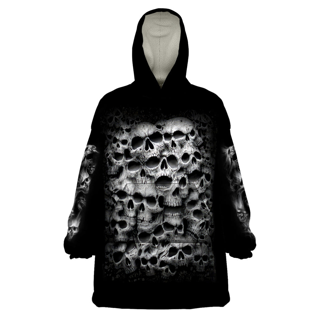 skull-wearable-blanket-hoodie-twisted-head-skull